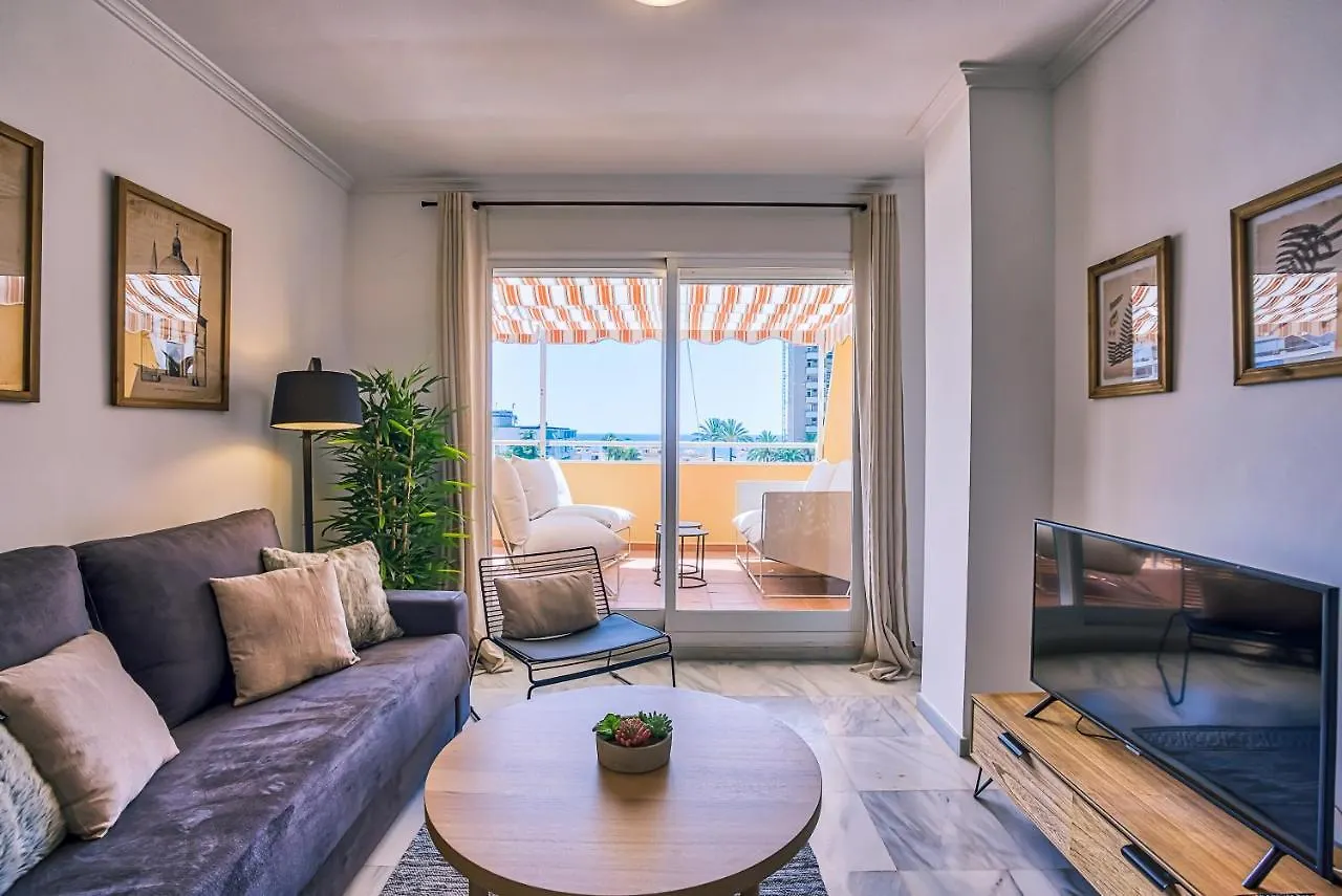 Sur Suites Торремолинос Апартаменты